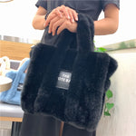 Winter Woolen Faux Fur Teddy Curl Plush the Tote Bag Retro Large Capacity Handbag Simple Shoulder Designer Women Black Handbag